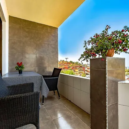 Atalaya Court Apartment